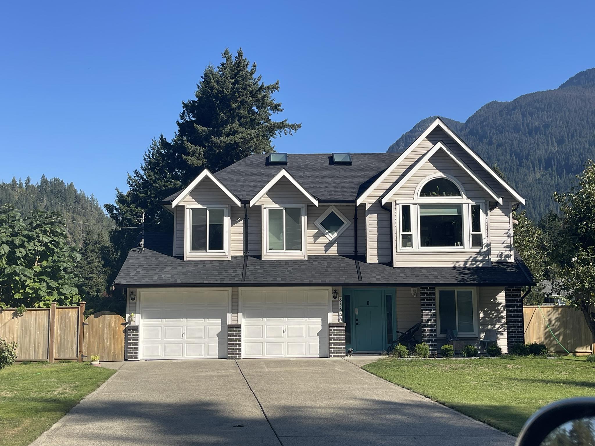 Complete roofing project finished in Chilliwack British Columbia